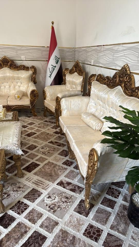 السلام وعليكم طخم جديد ماصاراسبوع من اخذتو من سليمانيه جديد اني ماخذو 800اريد ابيعو 650 الشراي يتصل ويدلل الماشراي لا يتعبني هوى والطبلات مالو *********** 0750 3123786
