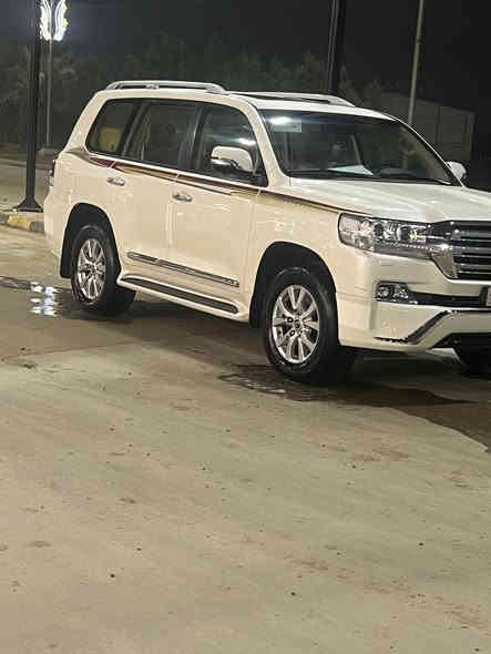 سلام عليكم لاندكروز ٢٠١٦ ساز مكفوله من الصبغ عدا بارد ٦ علما الشريط اليوم شاده السياره بدون شريط يعني مطابع اسلندر رقم سليمانيه بسمي تحويل مواصفات بصمه شاشه اصليه كشنات كهرباء عد د ٢ جلد طفايه ماشيه ١٨٨ الف تخم تاير حداديه السونار موجود السعر ٤٧٠ وبيها مجال العنوان واسط كوت  موبايل ***********
