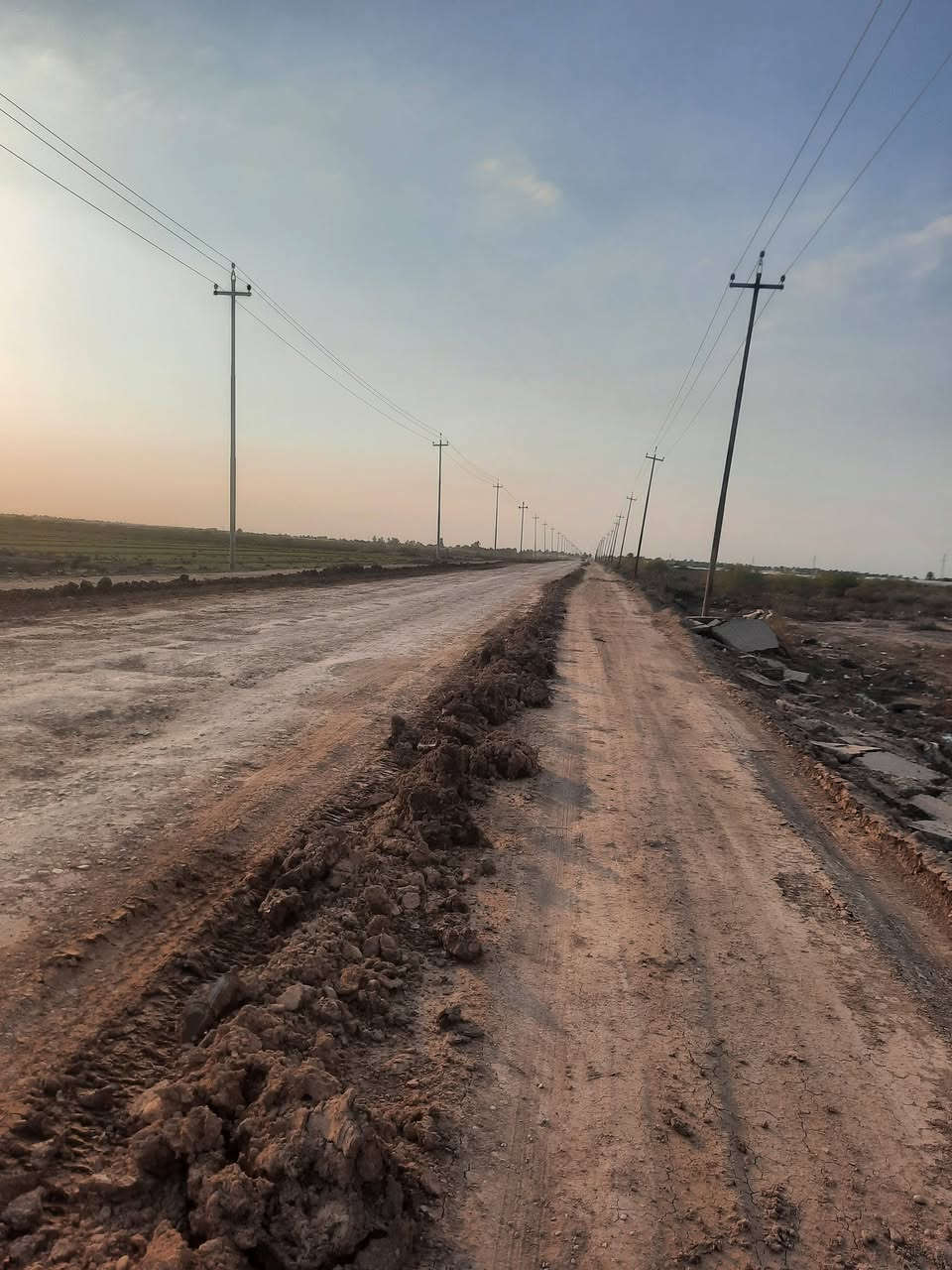 السلام عليكم
١٠ دوانم سند ٢٥ وجه ع الشارع العام 
المكان الصويره 

***********واتساب 
***********
