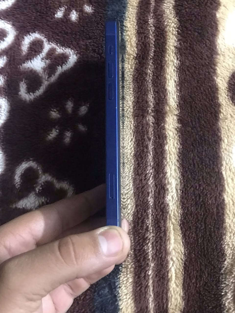 سلام عليكم ايفون ١٢عادي ذاكره ١٢٨ بطاريه ٧٥ مبدل شاشه وبصمه متوقفه والجهاز نظيف استخدام شخصي السعر ٢٢٥ الاستفسار ***********
