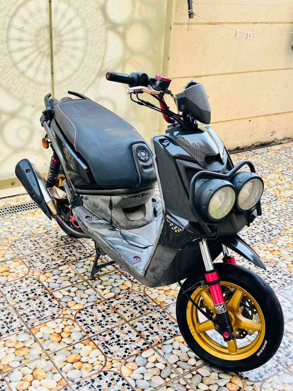 سلام عليكم شباب سكنس جبلي رمبه مزودة من الويل للويل متروسة براغي رياضي مكينه بلادية مكاني بغداد البياع السعر خاص***********
