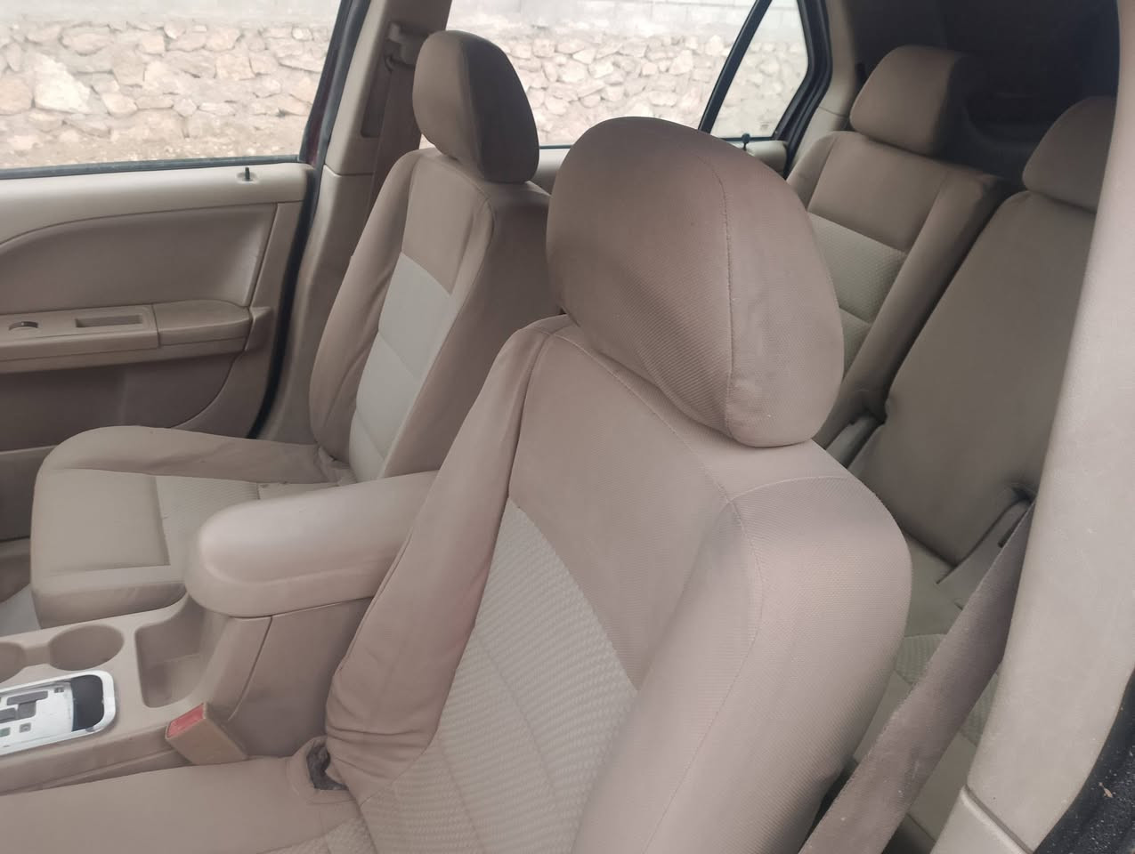 سياره فورد موديل ٢٠٠٥ محوره كير ومحرك سوناتا رقم دولي مسطرة اواجهك مع الشرعي تريد وكاله تريد تحويل السيارة السعر ٥٨$ ورقه وبيهامجال غرب الموصل التواصل هاتف ***********
