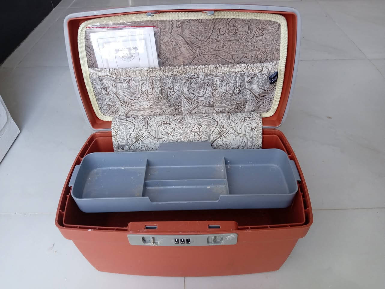 السلام عليكم...

يوجد لدينا بوكس (box) للبيع

السعر 20 للاستفسار التواصل على الرقم

***********

