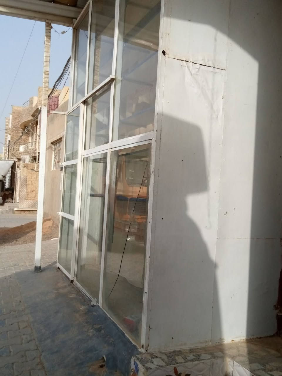 طول ٣متر عرض٢٨٠متر نزال متر السعر ٢٥٠ اتصال ***********
