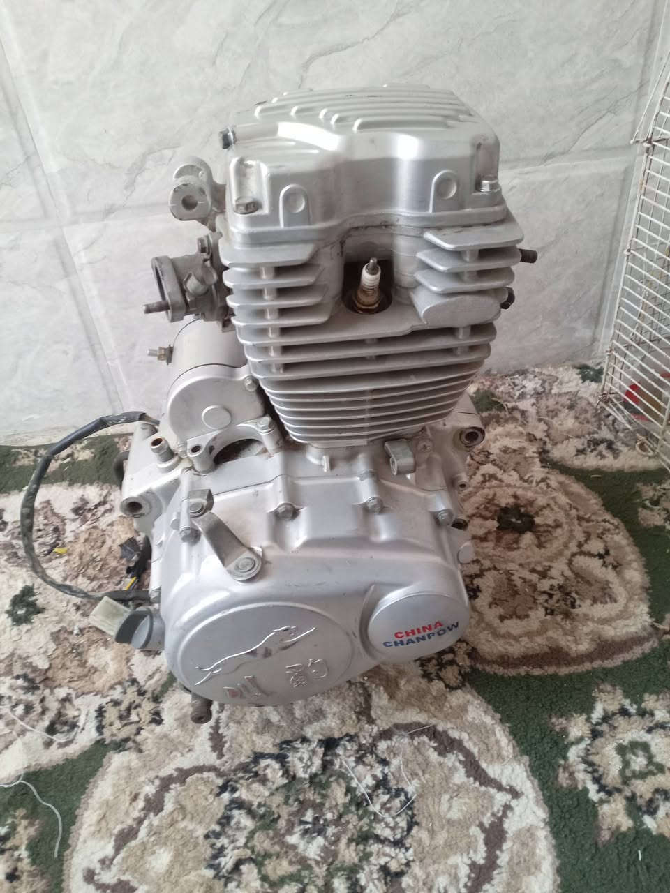 محرك مكفول من كلشي نعومه فول مبدل بوشه بس بي مكان حله سعر ١٧٥ وبي مجال ***********
