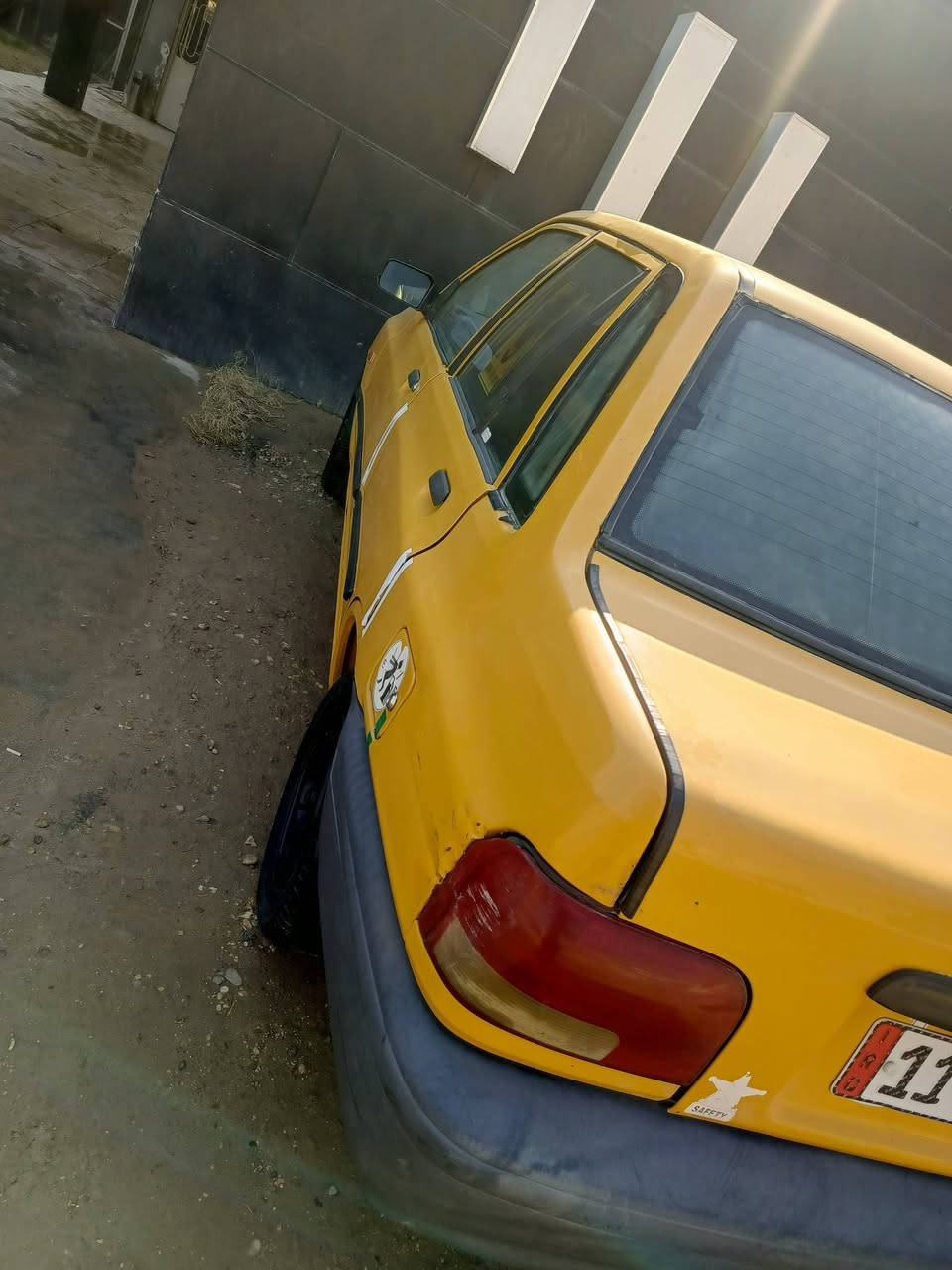 السلام عليكم 
سايبه مديل 2012
مكينه تبخير قليل بدون تنقيص
تبريد شغال
كير بس الواحد يفلت مو دائمن
حداديه جديده
السياره بسمي 
مكاني حله 
شارع 80
السعر 26وبيه مجال 
رقمي‏‪***********‬‏
