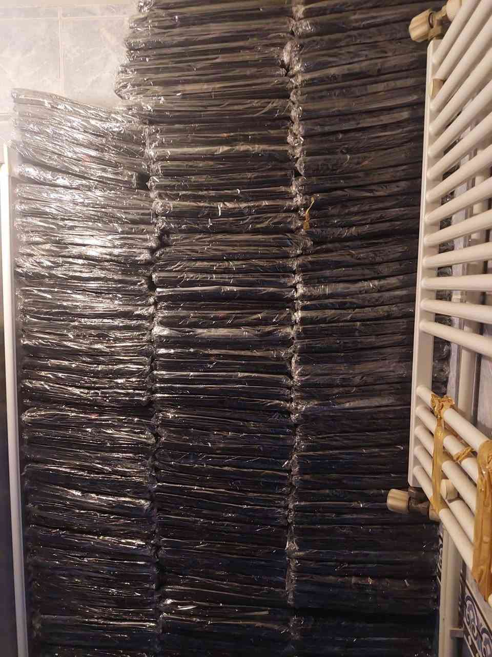 تشيرت اسود. ليكره. مطاط العدد 6000 قطعه.   رجالي شبابي سيريات نضامي M L Xl Xxl. xxxl.  تركي.  اقل طلب.   1000 قطعه.   السعر 1.60 دولار.     تواصل خاص


**إذا كنت صاحب هذا الإعلان وتريد حذفه لأي سبب، رجاءا أرسل رسالة إلى الدعم الفني**