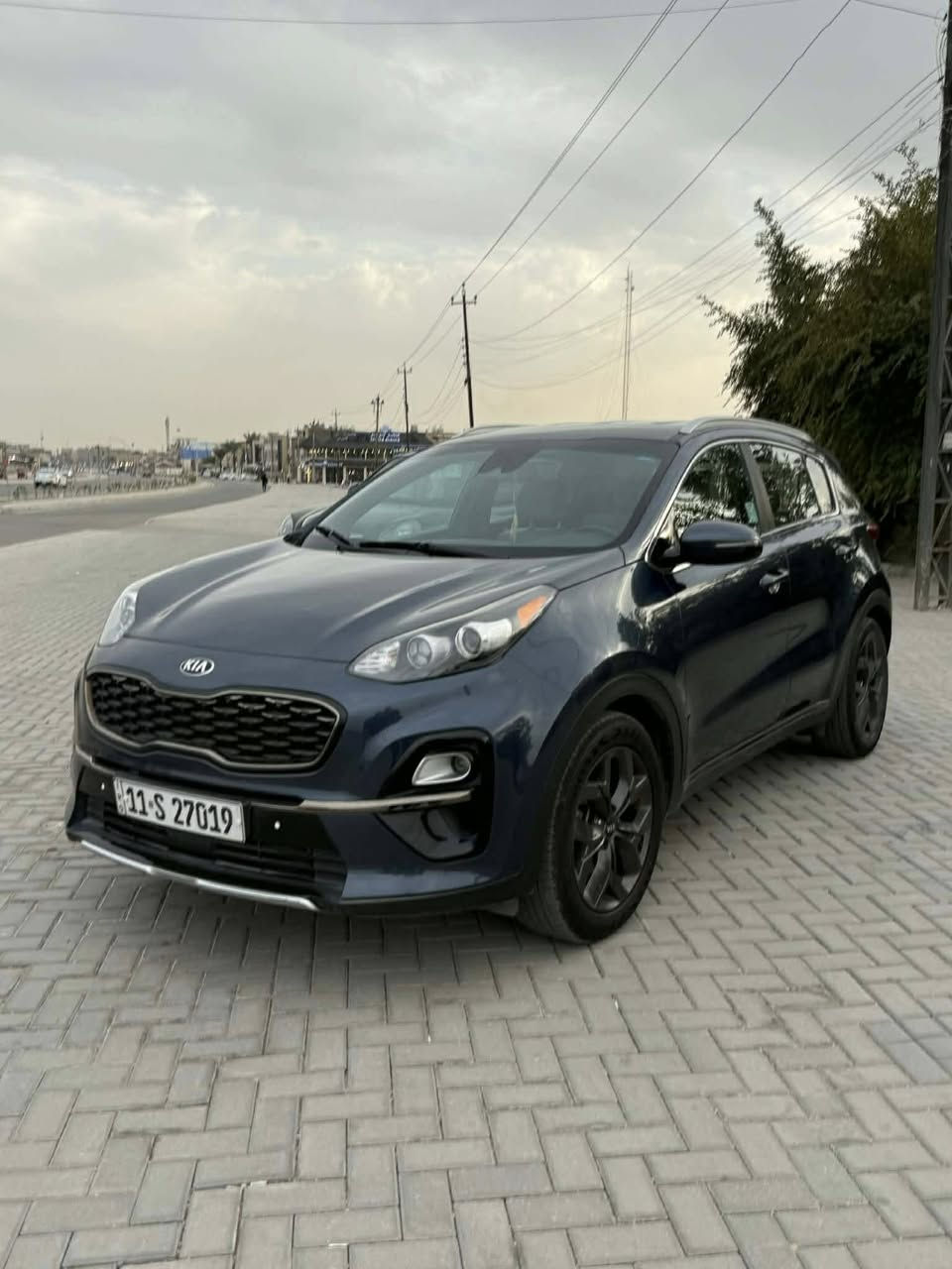 Kia Sportage 2021
كيا سبورتاج 2021  
فئة S
وارد امريكي
حادثها طخه صغيره بحافة البنيد بدون دواخل
جميع الايرباكات سليمه
عداد المسافات 48
حجم المحرك2400GDI وضع شركه
ترحيب
كشنات جلد
كشن السائق تحكم كهربائي ⚡️ 
مري شفط 
اشاير بلمري
رادار امامي
قياده ذاتيه
رادار جانبي 
رادار خلفي 
كير ب 6 سرعات 
- AIRBAG. عدد 12
-هاند بريك تحت القدم 
شاشةكبيره مع كامره دواره
 ابل كار بلي لمس بلادية ترتبط ايفون واندرويد
حساسات خلفية -
حجم الاطارات 18 انج

تحكمات مقود 
-قطعتين تبريد 
نظام مانع الانزلاق-
درايف مود ECO / NORMAL / SPORT 
اشاير بالمرايا-مخرج USB
‏Bluetooth-
مخرج منفذ طاقة= جداحة 
حاملات اكواب-
4دسك 
السعر 170 قفل قفل قفل 🔒 🔒 🔒 
صور الحادث بلمنشور
مكاني بغداد 

***********
متوفر واتساب‏‎
