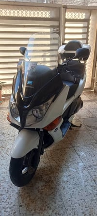 سلفر ونج جيتي 400 • البلديات