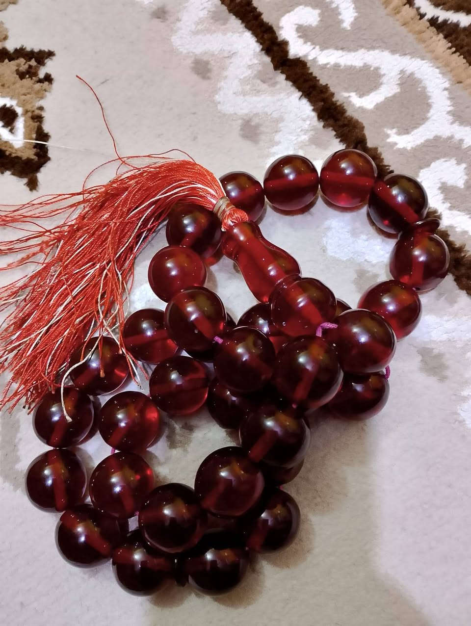 عندنا هاي السبحه لكينها اليوم بالغراض وزنها 305 غرام الى تفيده سعرها 100الف ما عرف نوعها


**إذا كنت صاحب هذا الإعلان وتريد حذفه لأي سبب، رجاءا أرسل رسالة إلى الدعم الفني**