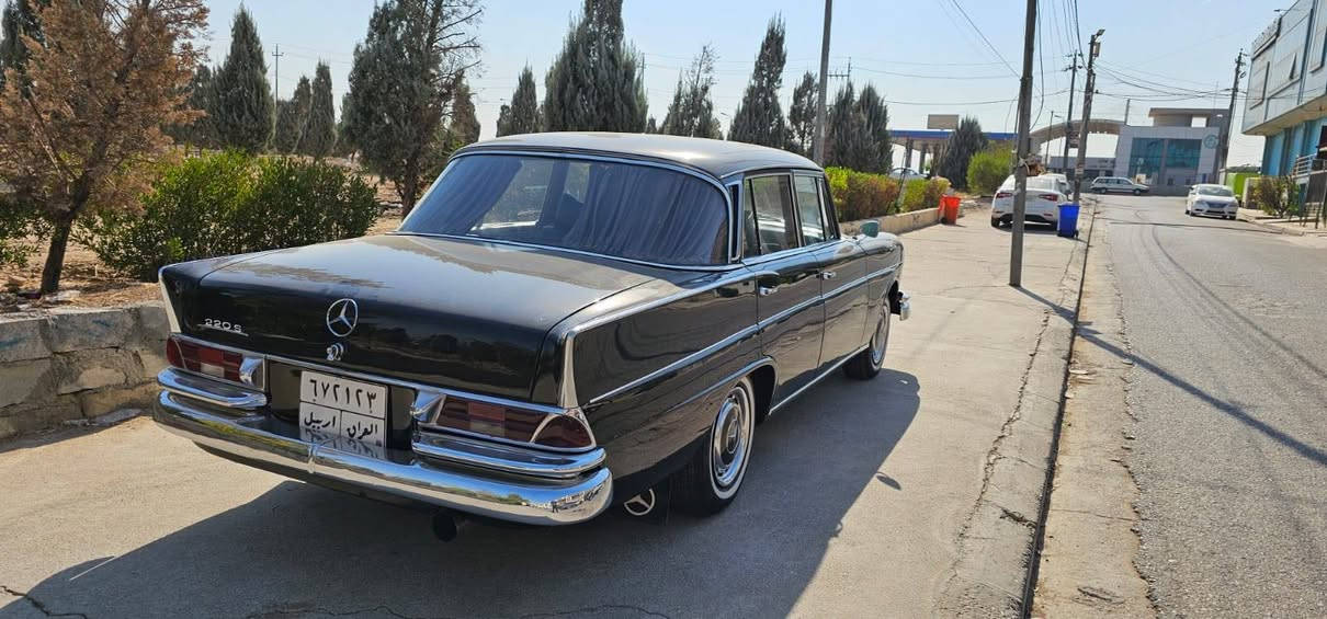 مرسيدس للبيع موديل 63 سنويه هزه رقم جديد سياره مكفولة من كل النواحي سعر 147 رقمل***********
