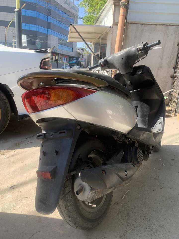 للبيع بسعر مانسب مستعجل. 
الدراجه مابيه نقص برغي. نكره سلف. ‭. ٠٧٧٥ ٥٥٨ ٥٢٢١‬
