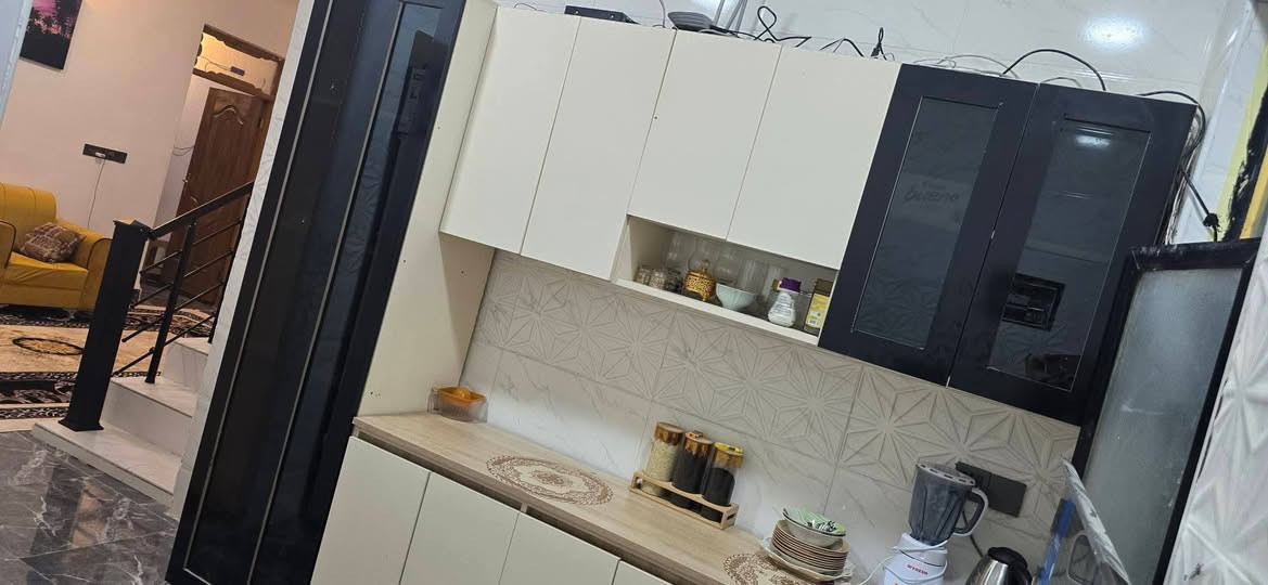 السلام عليكم
بيت 200 متر طابق ونص بالنجف مقابل قرية الغدير شارع

 الصب# عمود 300 طابو زراعي سند ٢٥ مشمول بقرار التطويب السعر 60 💸💸 للتواصل ***********📞📞 وأتساب
