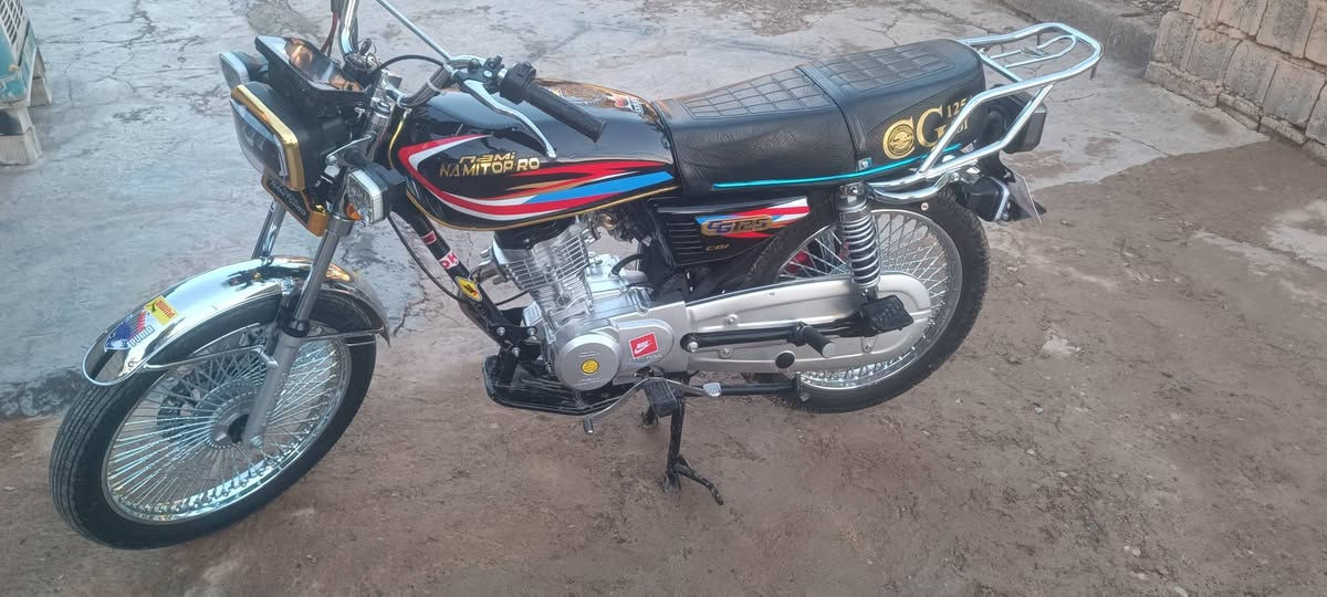 نامي بور موديل 25 دراجه شرط ماماشيه صفر كلها شركه ربع مذب عليه شلعه معدل فول سعر 650وبيها مجال لطيبين ***********
