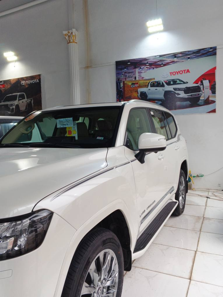 سلام عليكم ورحمه الله وبركاته
لاندكروزر 2025
ضمان SAS
صيانه مجانيه لمد 4 سنوات
16 تبديلات دهن بلاش
GXR بدون لمتيد
زيرو ما ماشيه
فول فول مواصفات 
سلايت
رادار
كاميرات 360 درجه
حساس امامي خلفي
للاستفسار ***********
