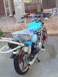 موتور • موديل 2023 • شاشة طفت