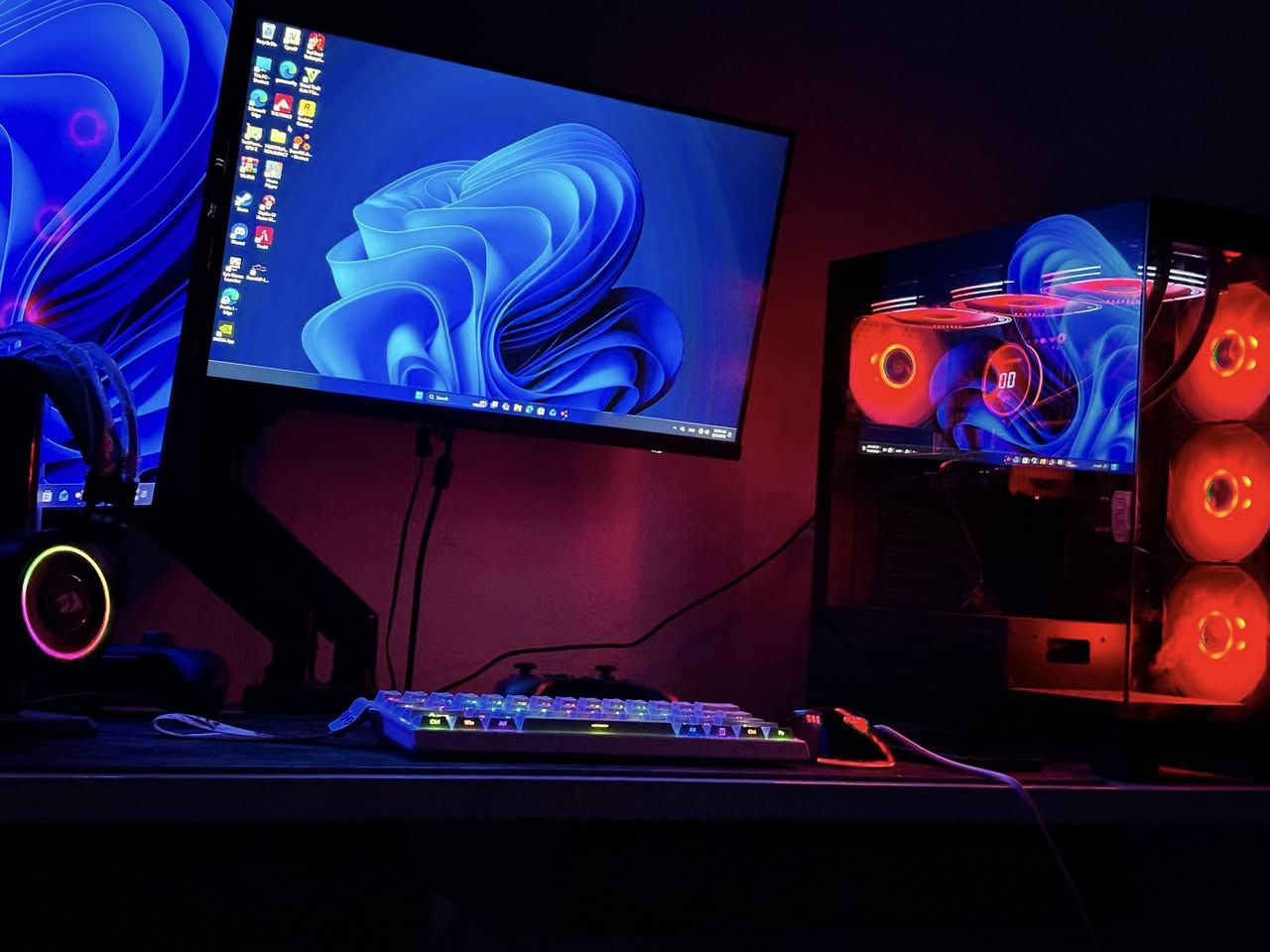 سلام عليكم للبيع فقط او مراوس ويا لابتوب قوي
معالج cor i7 12700
كرت الشاشه  msi 4060Ti
الرامات16*2 32 
3200 DDR4
تبريد مائي مع كيس من شركه antec
مع شاشتين الاولى msi ips 165HZ 1080p
التخزين 2T SSD
مع كيبورد وماوس ولشاشه الثانيه وحامل شاشات وماوس باد عنواني الانبار الرمادي🤍


**إذا كنت صاحب هذا الإعلان وتريد حذفه لأي سبب، رجاءا أرسل رسالة إلى الدعم الفني**