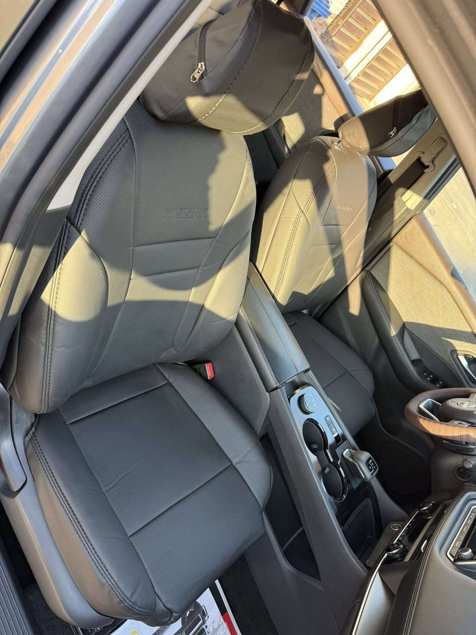 اخوان اخذت هاي قبل فتره 2023 تعرفون شنو جهزته تخم تاير دوشمه مالته مو ترهيم بوليش وحمام فول الفول مابيه لا شخوط ولا رصعات ولا بارد لوووك شرط الشرط سبير عدته ع شركه نويت ابيع اخذ اكبر مواصفاته معروفه انطيك سياره لا تبدل دهن ولا حته تغسله ضامه ماطلع بيه ماشيه 34 مايل مامشت بس باربيل ومو هواي السعر 173 ومجاله قليل حادثه بسيط قدر شبر قطعه طايره من راس جاملغ الامامي جهة السايق ومبدلي بواحد اصلي وصابغي وحسب الفحص راشي باب سايق والبنيد كلير ماعرف ع مود يوحدون اللون بدون ايرباك بدووووووووون دواخل بشرط بكد نقطه ماكو محرك 3 بستم لادونص ونشاطه اقوى من 4 بستم حته قدرته الحصانيه اقوى والجناي يعرفه ***********  مكانه بغداد الكرخ / مراوس حسب القناعه.. اربيل بأسمي ومتحتاج توصل سياره اربيل هزه وبراد ممنتهيه
