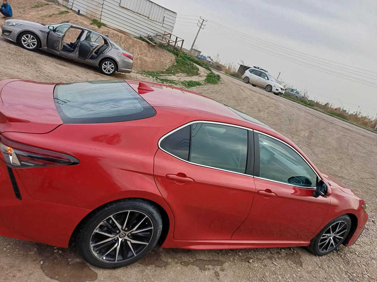 كامري 2023 هايبرد فول مواصفات 1/1 رقم بغداد باسمي ماشية 34 الف حقيقي ضرر جامرلغ وبنيد مبدل بلاد نفس اللون والسونار مرفق السعر 178 وبيه مجال للطيبين
   *********** بعقوبة, ديالى
