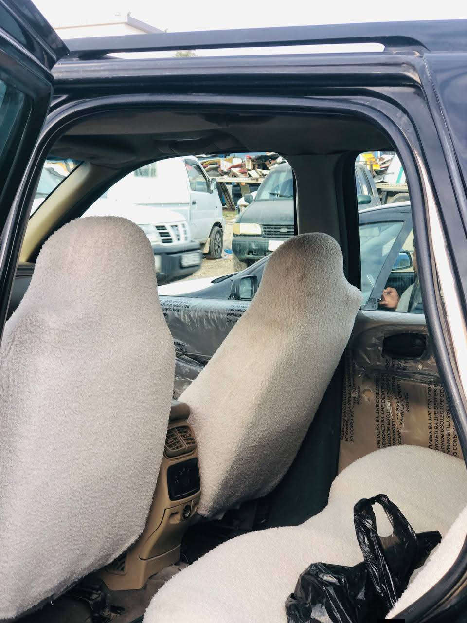 سلاوي خوا لةهةمو لايةك
شؤفليت بلايزر بؤ فرؤشتن 

مؤديل ٢٠٠٧

گيرو مةكينةي بةتةي ٣٠٠٠ 
گيرو مةكينةي بةشةرت دة فيتةر 
گةرمو ساردي ايش اكات 
كارةباي هةموي ايش دةكات 
تةقةو رةقةي بةشةرت 
كتاب مزايدةي لةگةلة 
هةمو گياني بةشةرت 
گؤرينةوةش دةكةم  لةسةر دل گرتن 
شوين كةلار ،نرخی 55 گەڵا و مەعامەلە
*********** كالار, السليمانية
