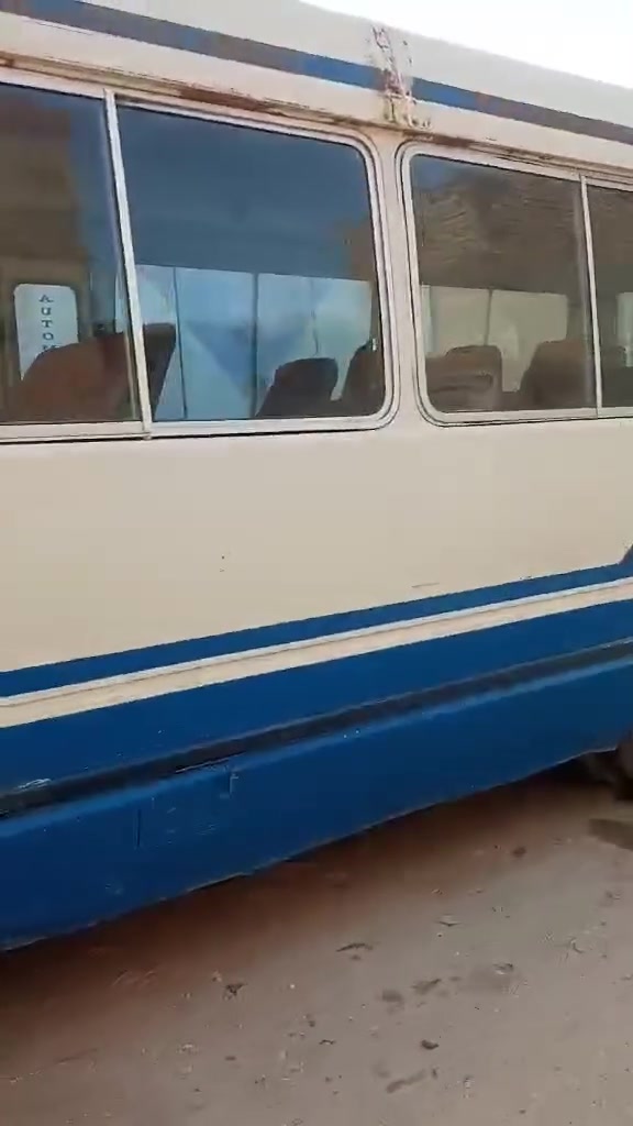 السلام عليكم كوستر موديل 88 للبيع گير أكسل مكينه بنگو 3000 تنقيص قليل ستيرن بور جوبلس السعر 5 ونص وبيه مجال الاتصال على الرقم *********** مكاني حله
