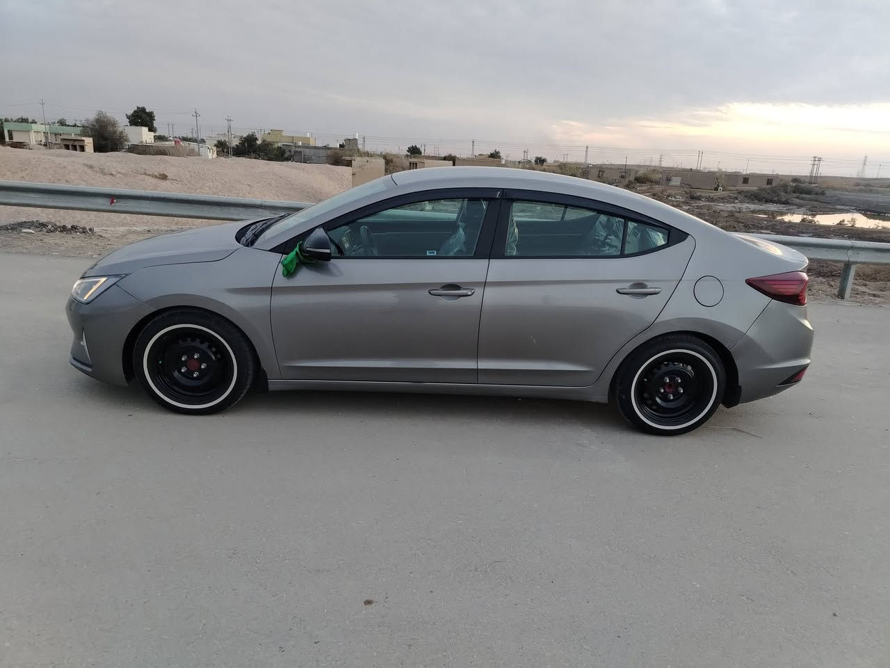 سلام عليكم النتره البيع أمريكي موديل 2020 المحرك 2000 مكان ناصريه الرقم دولي ذي قار بسمي سنويه جديد ضربته بنيد ودعاميه  الرقم النتصال ***********
