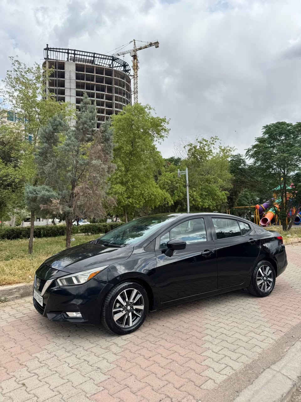نيسان فيرزا 2021 SV 
سيارة بس بولند سبوخ بي داخلي 
بيش و باش كبس سياره بي مةسرفة  
سعر ١١٢ و مجال  تحويل وكالة كير مكينه هةمو بةشةرت 
*********** اكر, نينوى
