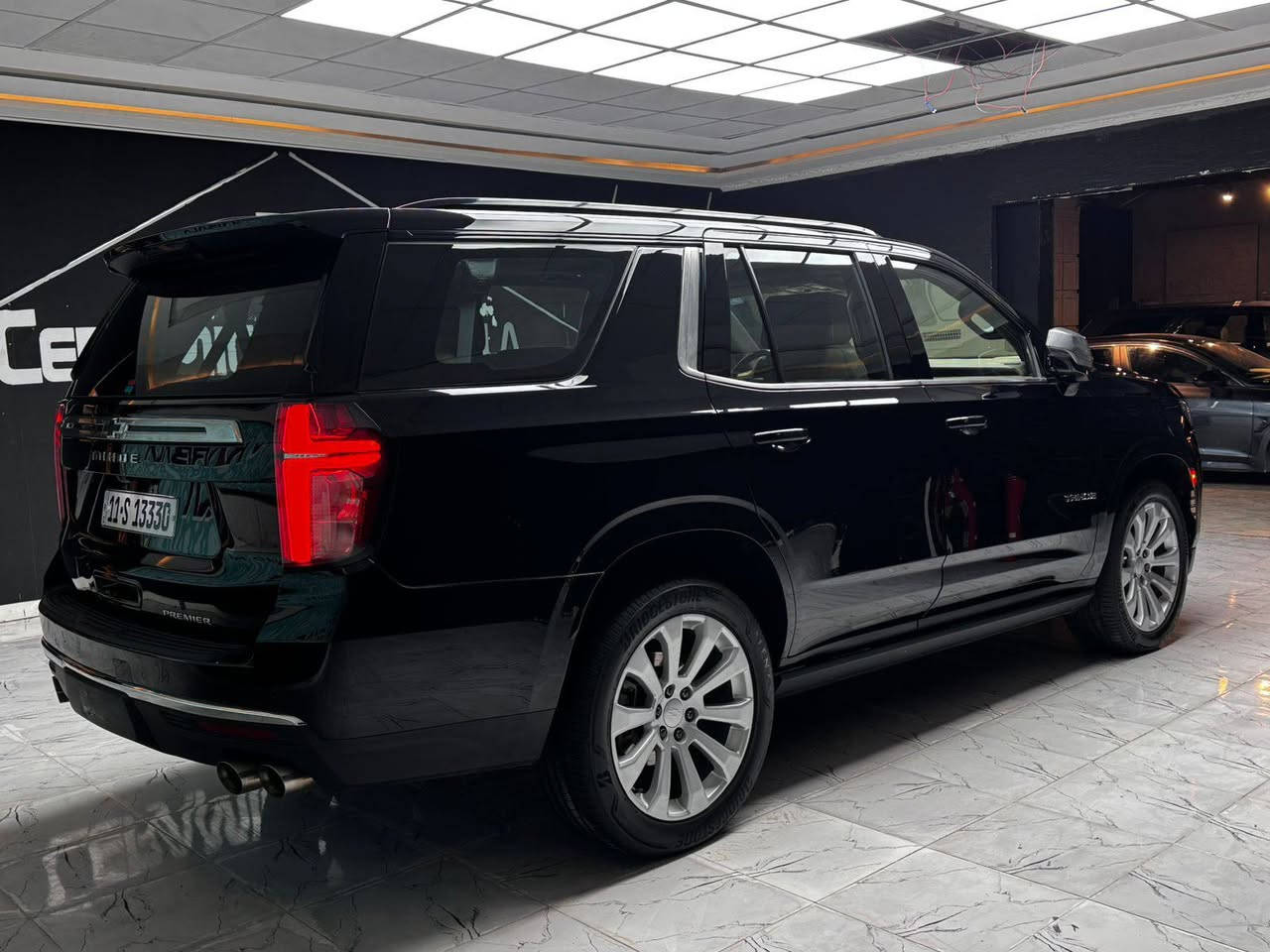 شيفروليت تاهو بريمير وكالة خليجي علامة سوداء موديل 2022 اللون اسود العلامة سوداء ماشي 92 الف كم حقيقي تحويل مباشر الحالة العامة محرك وگير شرط غير مفتوح سيارة مكفولة كفالة عامة بدون حادث بدون تبديل بدون صبغ   المحرك 5300 سي سي 8 سلندر
المواصفات

سقف بانوراما

مقاعد كهربائية تدفئة وتبريد

كشنات ميموري

جلد فاخر مع خشب ملكي

شاحن وايرلس

نظام رؤية محيطية 360 درجة

رادار

تحديد مسار

نظام تعليق مستقل

نظام سحب مقطورة مع كامرة

تشغيل عن بعد

خمس بصمات

نظام صوت BOSE عشر سماعات

شاشات خلفية

داتا شو

جنطة كهربائية تفتح بالقدم

مراي شفط

دوسات كهرباء مع انارة LED

مخارج USB لجميع المقاعد

ثلاجة

ويل كروم 22 مع تخم تاير

جميع الكشنات كهرباء

السعر 54 الف معه المجال

رقم صاحب السياره *********** مكان السياره كربلاء
