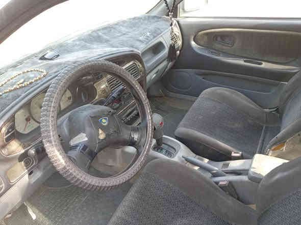 السلام عليكم عندي هاي البروتون للبيع سنوية بأسمي ٢٠٢٩،موديل ٢٠٠٤ اوتوماتيك مابيها صبغ فقط الجاملغ الخلفي جهة السايق أثر ضربة  والمكينة زينة والكير بي ضعف قليل من تحمة يرجع طبيعي تبريد شغال السعر ٥٠ وبيها مجال للشراي ***********
