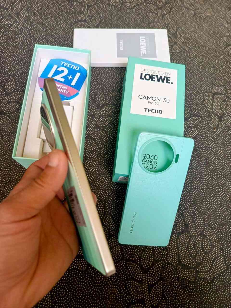 .
سلام عليكم للبيع
TECNO CAMON 30 Pro 5G
مواصفات الجهاز 
معالج 8200 ببجي 90 فريم
رام  12+12= 24
كامرة أمامية 50
شاحن 70 واط 
الجهاز مكفول من العطل أو التصليح ملحقات الجهاز كاملة نقص كيبل  السعر 230
تفاصيل أكثر اتصل غيل متواجد على النت ***********
