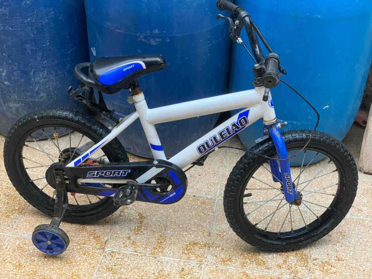 بايسكل حجم 16 للبيع نضيف السعر 50 وبي مجال عنوان بصره زبير البصرة, العراق


**إذا كنت صاحب هذا الإعلان وتريد حذفه لأي سبب، رجاءا أرسل رسالة إلى الدعم الفني**