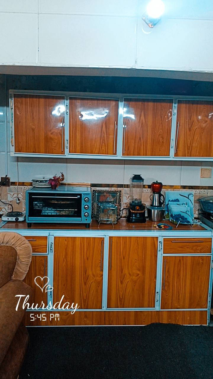 السلام عليكم

كاونتر للبيع 170
طباخ جديد صغير للبيع 80
فرن 65
مكاني بغداد البياع الشهداء

*********** رقمي
