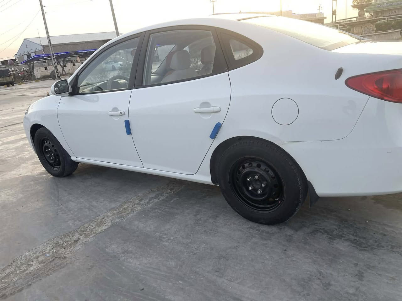 السلام عليكم النترا 2010 مكينه 1600 دوش المرغوب مكينه كير تبريد ثلج ❄️ خير من الله سياره قطعه وحده بدون اي تبديل قطعتين صبغ فقط بدون حادث سياره جديده مال بيت صدر تاير دواخله كهربائيات جاهزه السياره رقم بغداد تحويل مباشر السعر 117 وبيه مجال غير متواجد عل فيس للأستفسار ‭ ٠٧٨٠ ٠٧٠ ٣٣٠٤‬
