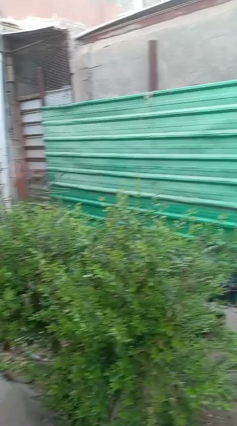 سلام عليكم شقة ارضي للبيع في مجمع السجاد (العزاب) السعر ٢٠ مليون وبيهة مجال بسيط ***********
