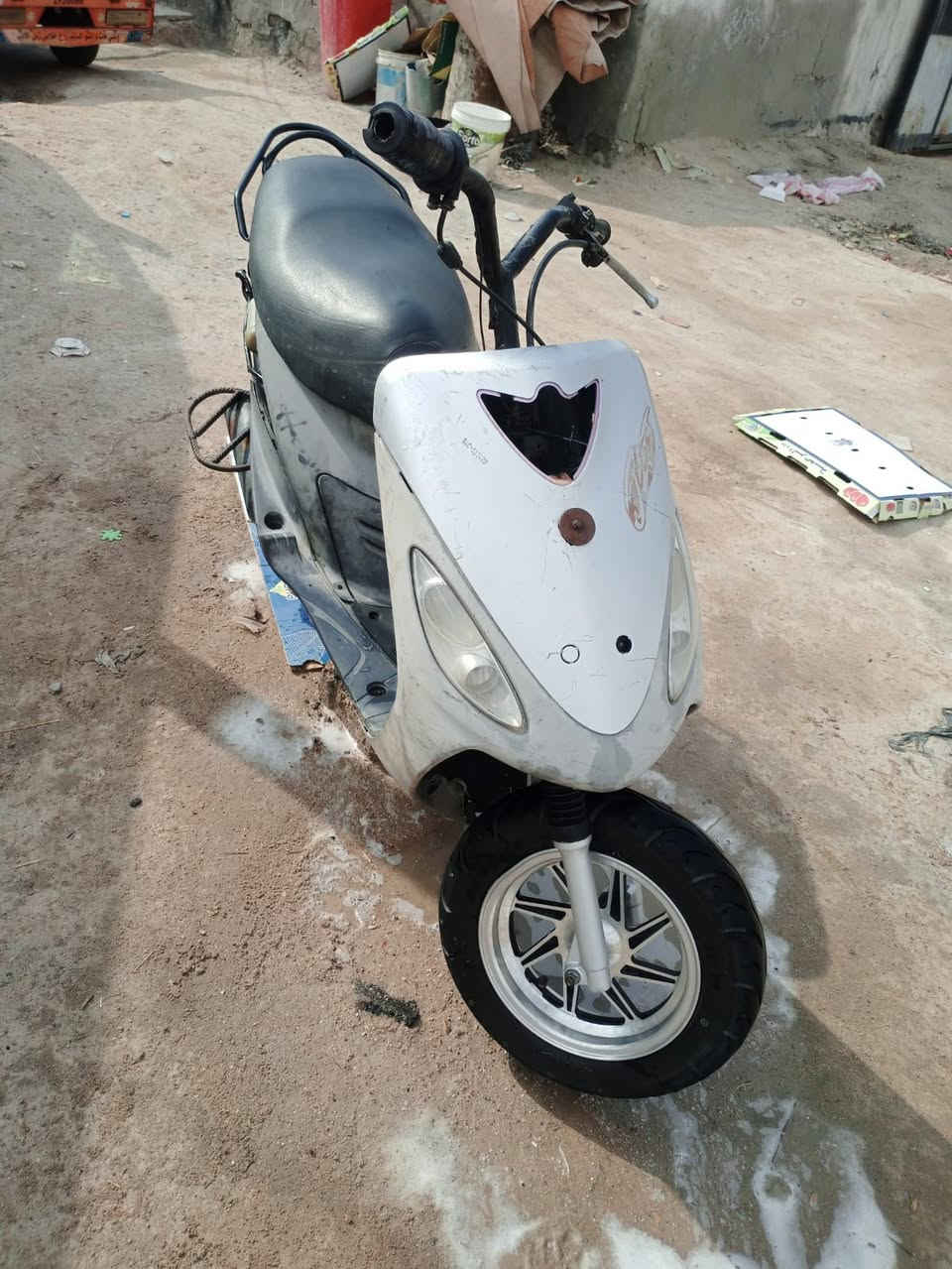 دراجه للبيع ماكس سلف هندر السعر 400وبيه مجال المكان الهارثه المفرف ***********
