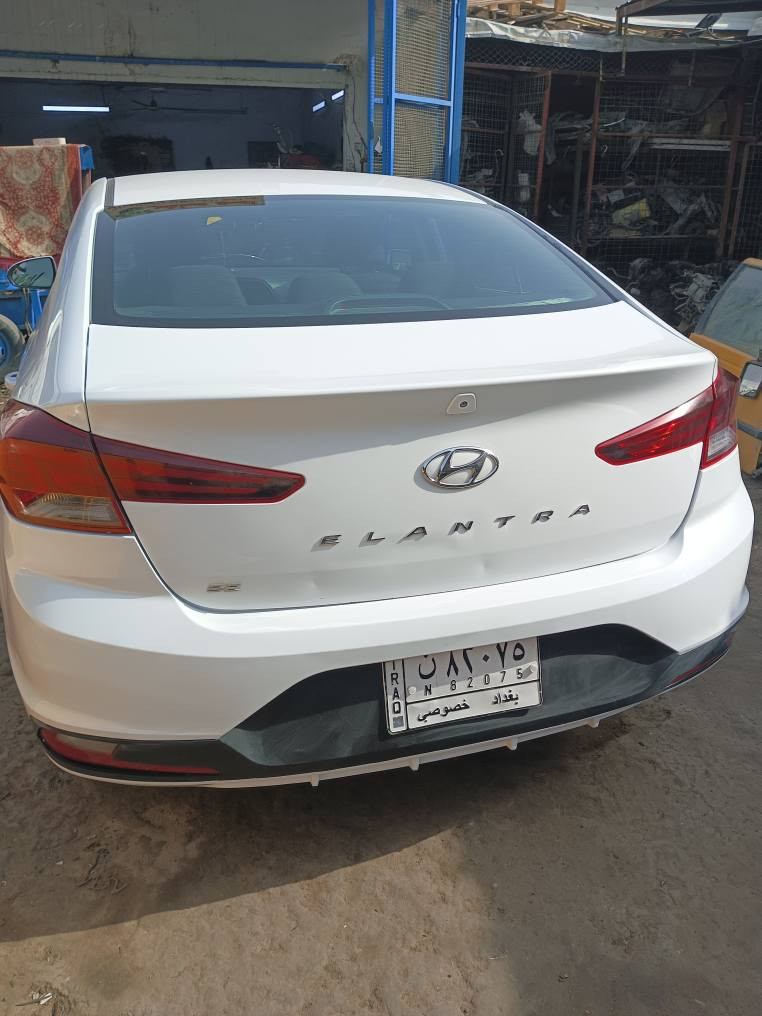 النترا٢٠١٩حادثهاموضح بالمنشوربدون دواخل ولاايرباك بيها صبغ صفحتين بجم كبس محرك ٢٠٠٠دوش نظيف جدا ومامفتوح السياره كامله بدون نقص نص فول سعر١٢٠ورقه وبيها مجال السيديه *********** بغداد, العراق
