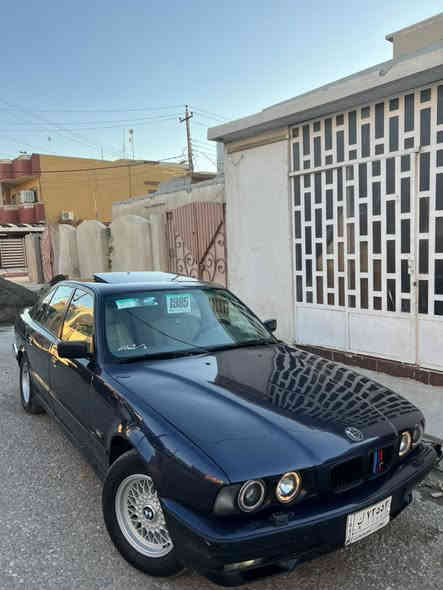 بي ام دبليو 525
محرك فل 
مصبوغه عام جماليه بدون ضربه 
محدث 95داخل وخارج 
غرفه اوف وايت صاج
دبل ايرباك
دبل جكمجه 
بجم عريض 
سلايت واربع جوم كهرب 
وياله خليه جدد
تايرات جدد 
طخم امامي خلفي جديد 
السعر 60 وبيها مجال 
مكاني موصل 
***********
