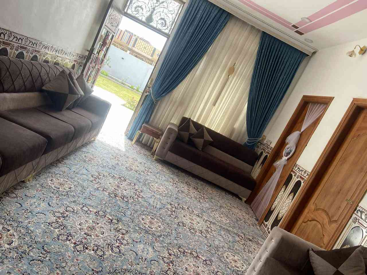 ديوان ١٤متر تسكام الاصلي ٢٠ مقعد اخو الجديد مابي كل ضرر بخدمه الشراي ***********
