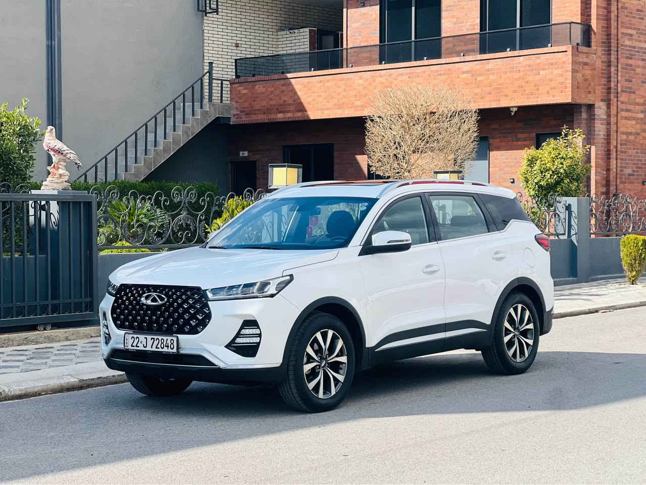 chery tiggo 7 pro 2022
شيري تیگۆ ٧ پرۆ 2022

فوول مواسفات زمان شريكة 
گێڕ تۆماتیک و عادی تا ٩ نمرە ، بەسمە ، دەرگا بەسمە، شەغال ، سڵاید ،سڵاید کۆنتڕۆڵ, تەحدید سورعە ، شاشە ، کامێرا ، تەبرید لەمس ، تەبرید مەرکەزی، ئۆتۆ هۆڵد، توڵی سەقف ، لایت لید، جام کارەبایی،بەرزو نزمی جامەکان بەکۆنترۆڵ،ئاوێنە کارەبایی، ئاوێنە ئیشارەت، لایت ئۆتۆ، حاسەی دواوە ، ووریاکەرەوەی دزی ، دوگمەی هاوکاری برێک ، بەرزو نزمی لایتەکان ، دژە خلیسک ،فڵچەی دواوە، سوکان ڤۆلیۆم و بلوتوزو وای فای و کار پلەی ، شوێن عەینەک، دوو سویچ کۆنتڕۆڵ تەنها 80  هەزار کیلۆمەتر چووە سيرفز كامال لة شريكة بؤي كراوة 

بێ بۆیاخ ، ، سارد
هە موو  بە شە رت
ڕەقەم هە ولیر  ، تاحویل مباشر ،  بەشەرتی بەناو کردن و غەرامە. بة ناوةي خومة 
سەنەوی رةقم نوي 
135 $ نرخ  کەمێک مەجال 
***********📱 وتصئاب أربيل, العراق
