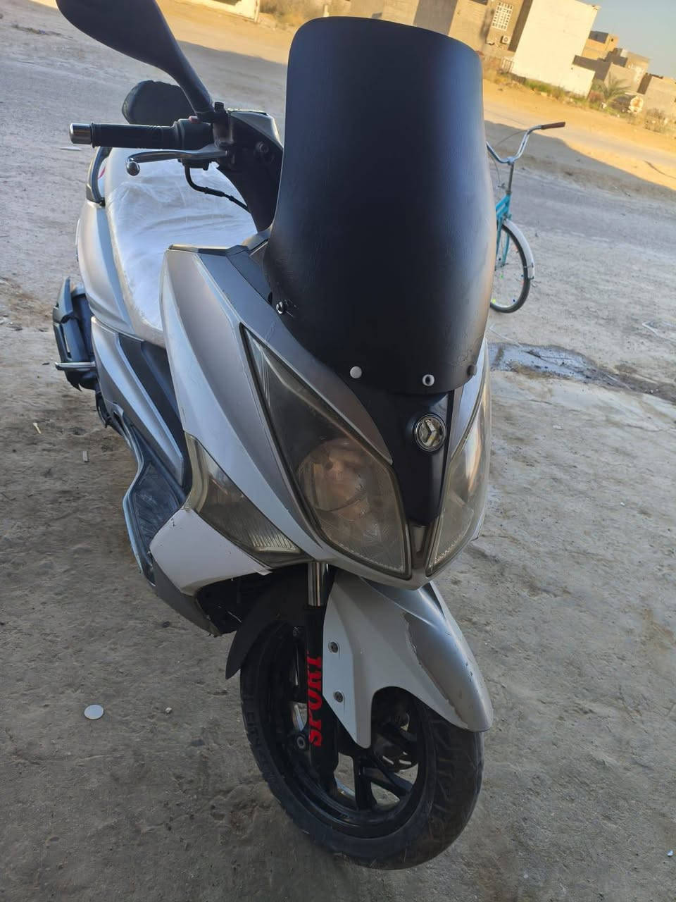 دراجه سليم لبيع حلو السعر ٥٥٠ الرمادي 7كيلو خلف المعارض رقم الهاتف ***********
