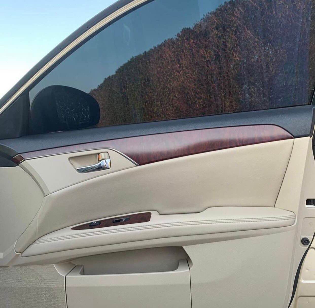 ئه فلؤن مؤديل 2012 
ساخ تاقانه ي هه موئيراق
فول فول مواسه ڤات
تازه داخيل بوه ٢رؤژه
سه ياره كه ١٠٠هه زار رؤيشتوه
شوختي نيه وه سف ناكري
گاعي شه ريكه دانه دراوه
سه ياره  تابلي لؤكه
جؤن له شه ريكه ده ريكه  ي واتازه يه 
بؤنرخ كؤمنت بكه
ژماره ي تلؤن
***********
*********** دخان, السليمانية
