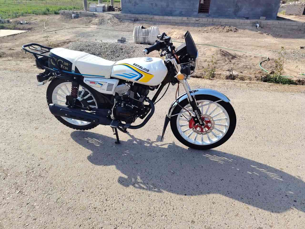 للبيع دراجة سيفان موديل 26 دراجة جديدة محرك 200 ضاغطه وزنجيل دشبول شاشة ايباد بصمه تشغيل +بصمه تشغيل عن بعد مكفولة كهربائيات كله فول اوراق كارتونيه ومنفيس فقط بدون كمرك مكان بغداد المدائن سلمان باك سعر ٩٠٠ وبيه مجال قليل للاستفسار *********** واتساب الموشراي لايتصل ولا يعلق لحد يكسر بحلال العالم
