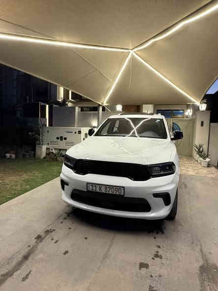 دوج دورنكو 2023 فول Gt بلاص 
معروفه مواصفاته فول الفول 
 الحادث خفيف موضح بلصور 
اللون ابيض
ماشيه 50 mi 
محرك 6 سلندر سعة 3.6 لتر 
تحديد مسار  كشنات تدفئه تبريد امامي خلفي 
تثبيت سرعة ومسافة امان 
توقف ذاتي للامان
مساعد باركنك 
حساسات امامي خلفي وجانبي 
كاميرا خلفية دوارة
ليدات نهاري
اضاءة ليد امامي خلفي 
بصمة ابواب 
سلايد روف 
كشنات رياضية تدفئة 
ميموري كشنات 
ستيرن رياضي وبي تدفئة
شاشة كبيرة كار بلي
ماسحات اتوتو مطرية
رادار جانبي نقطة عمياء
تبريد ٣قطع 
السيارة حداديه تايرات ادامه كامله جاهزه 
مكان السيارة بغداد 
السعر 345 وبيه مجال للشراي 
للاستفسار ***********
