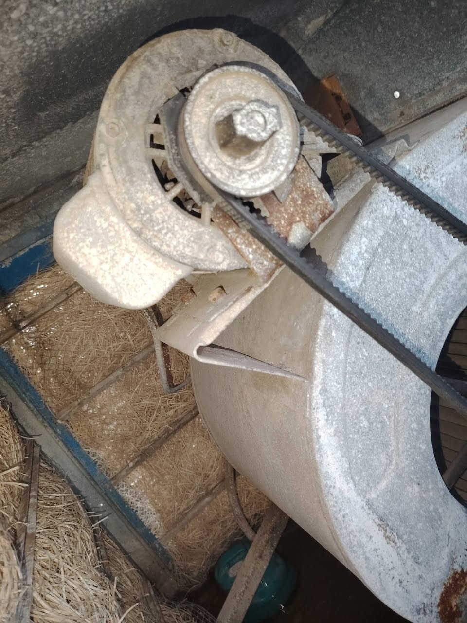 أغراض منزلي للبيع اذا تاخذ شلع احسبهم ب100
مبردة نضيفة كشر بدون خياس
ماطور مالته بدون اي عيب
واتر بمب وحلفات صار 4 اشهر مبدلهن سعر المبرده 75
مغسله ب30
برميل نفط ب20
المروحة  ب5
الجك ب5
مكاني كركوك اسكان
 ***********
