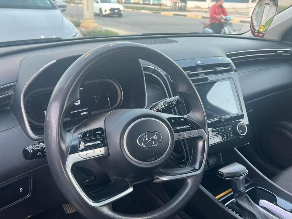 🔥 للبيع Hyundai Tucson موديل 2022 🔥
سيارة عصرية وفخمة ومواصفاتها كاملة، مناسبة للي يريد الراحة والشكل والأداء بسعر ممتاز 👌

السيارة بيها حادث خفيف قابل للتصليح وما مأثر على الأمور الميكانيكية، والمحرك والجير بحالة جيدة جدًا 🚘

✨ المواصفات:

✔️ تشغيل بصمة

✔️ كاميرا خلفية

✔️ حساسات أمامية وخلفية

✔️ إشارات بالمراي

✔️ كشنات كهربائية

✔️ شاشة ونظام حديث

✔️ تحكم سكان

✔️ تبريد ممتاز

✔️ اقتصادية بالوقود

✔️ شكل رياضي وهيبة بالطريق 😎

💰 السعر: 175 قابل للنقاش البسيط للجادين فقط

فرصة لاقتناء موديل حديث ومواصفات حلوة بسعر منافس

للتواصل ‭٠٧٧١ ٤٨٧ ٤٣٨٤‬

المكان (كربلاء)
