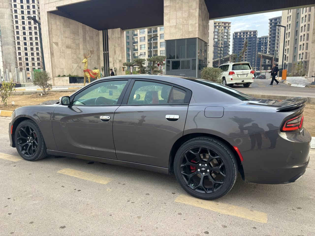 جارجر 2022 اصل رقم بغداد الانكليزي 

مواصفات SXT 3.600

ضرر بصيط فقط البنيد ومبدل ومصبوغ 
وقطعتين من امريكا كلير جاملغ خلفي وباب كلير فقط من امريكي بدون دواخل ماشية 57ميل 

السعر 203 ورقة 

الموقع بغداد حي الخظراء 

***********
