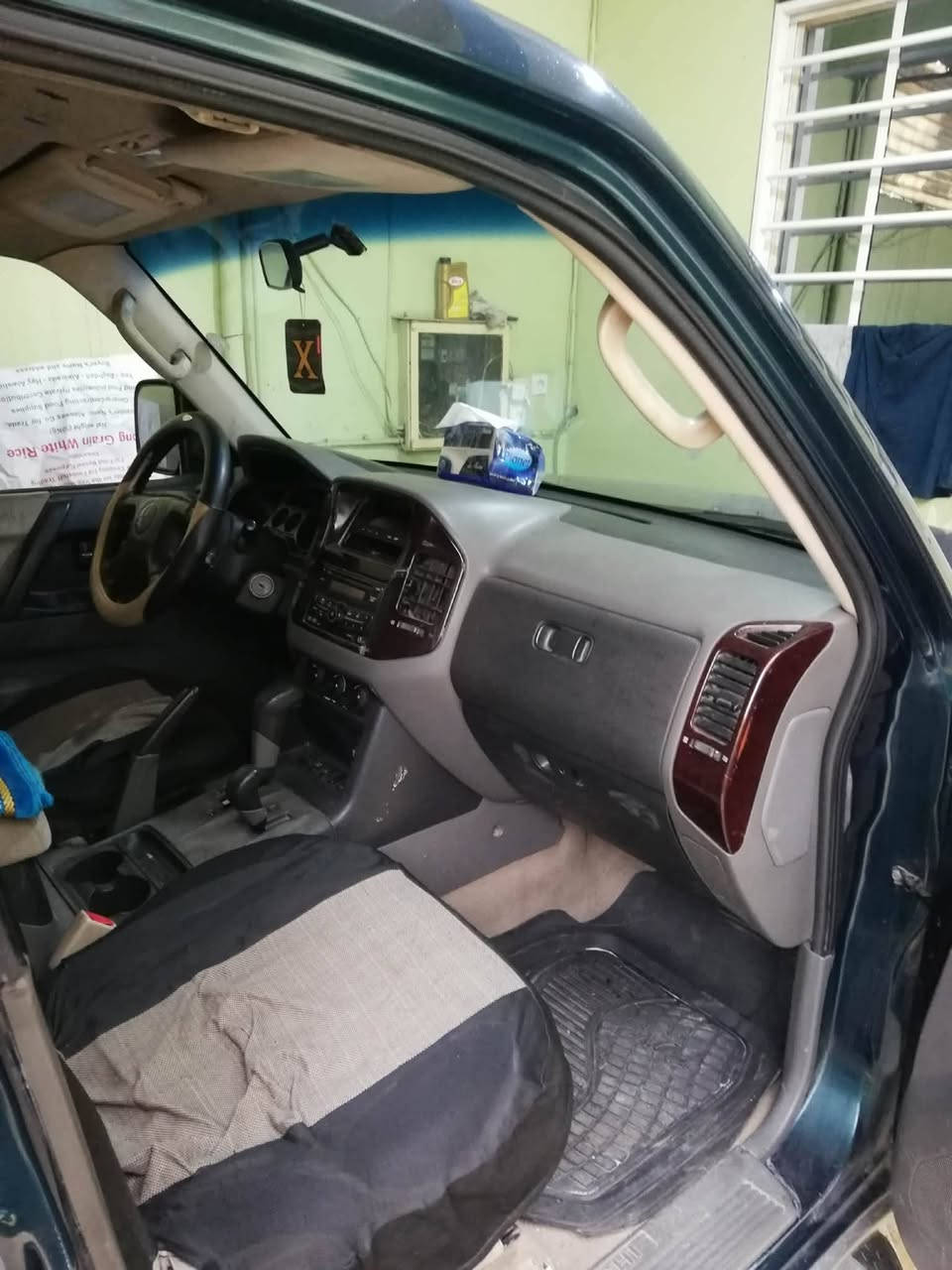 للبيع موديل 2001 جاهزه 100/100 شرط تحويل السعر المطلوب 70 ورقه وبيه مجال التواصل مع صاحب السياره (***********)
انا مكلف بالنشر لا تتواصل معاي
