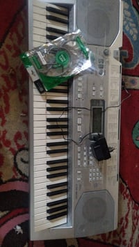 اورك للبيع النوع غربي نظيف مابي كلشي مع الملحقات السعر ٢٠٠ وبي مجال   ...