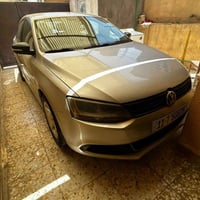 جيتا موديل2014 مكينه 2000بدون تيربو المرغوب  سياره جاهزه من كلشي بس تب...