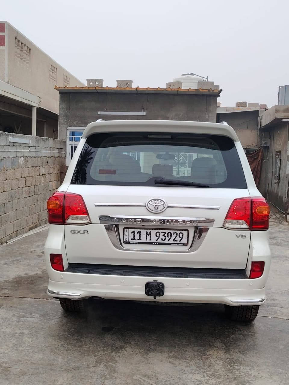 البيع فقط بل اقساط المشتري فقط من سكنة بغداد 

المقدمه 130 ورقه 

لاندكروز موديل 2011.   السياره بيهه سونار 

السونار بل منشور 

  كير مكينه مكفول صدر أمامي و خلفي جديد تخم تاير جديد تدفئة و تبريد ثلج

فوول مواصفات للاخير 

السياره بسمي تحويل مباشر 

رقم بغداد الجديد هزه جديده السنويه جديده ل 2029

العنوان/// بغداد الرستميه 

للإستفسار ***********اتصل 

***********
